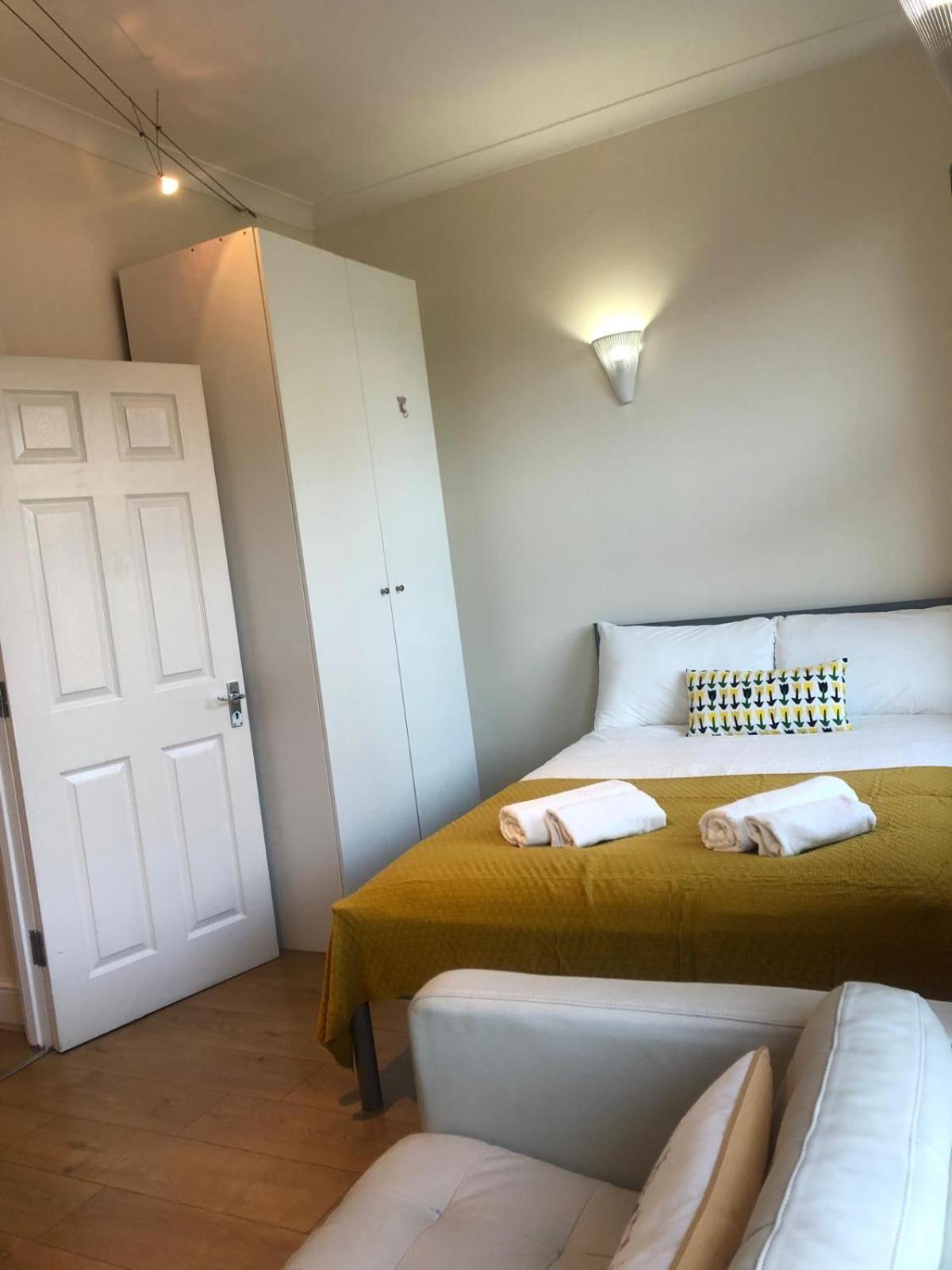 Bright And Cozy Entire Flat Near Euston Station And Ucl Hospital Lejlighed London Eksteriør billede